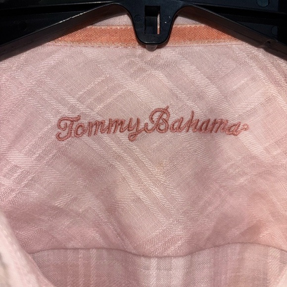 Tommy  Bahama Size XL  100% Linen  Short Sleeve Button Front Shirt - Picture 6 of 7